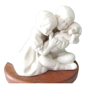 Hansen Classics Fine Porcelain Figurines Heads Or Tails 1993 Statue.